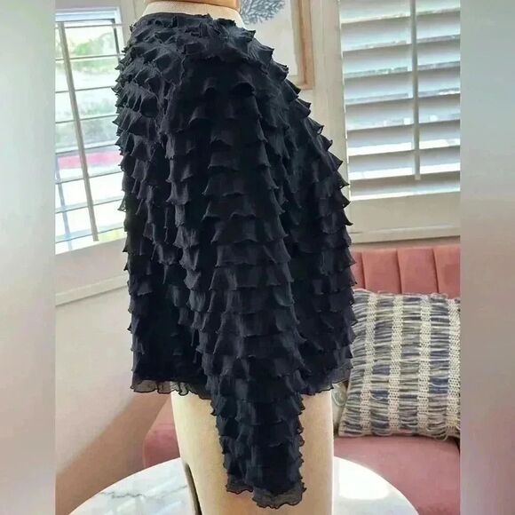 Vintage Ruffled Black Jacket, single button at closure. Halloween ready. - Picture 3 of 6